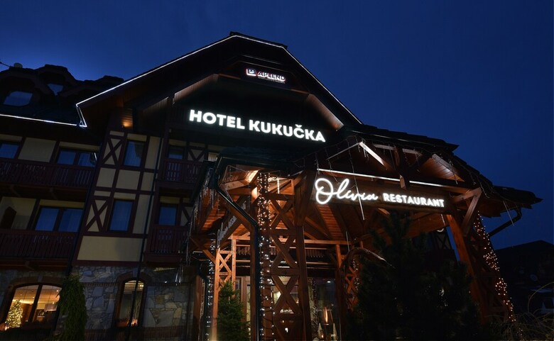 Aplend Hotel Kuku?ka A Rezidencie