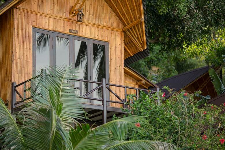 Hotel The Cove Phi Phi