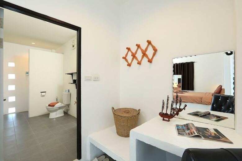 Hotel The Cove Phi Phi