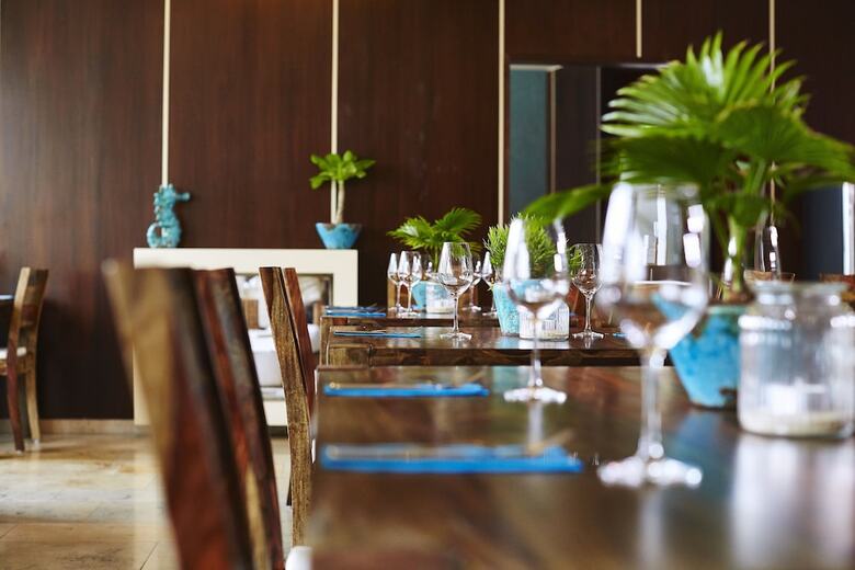 Ko'ono Hotel Und Restaurant