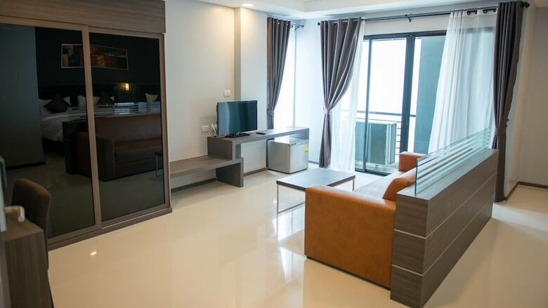 Picnic Hotel Bangkok