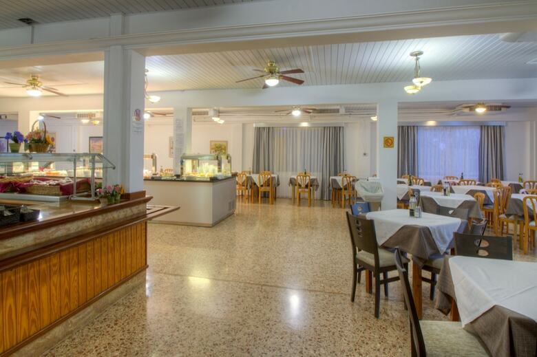 Hotel Complejo Lago Playa