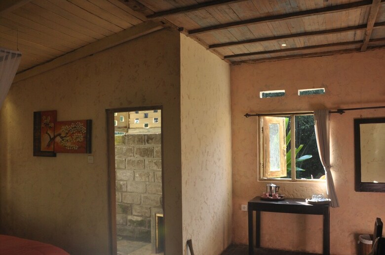 Hotel Tepi Sawah Lodge
