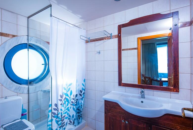 Eleni Beach Hotel