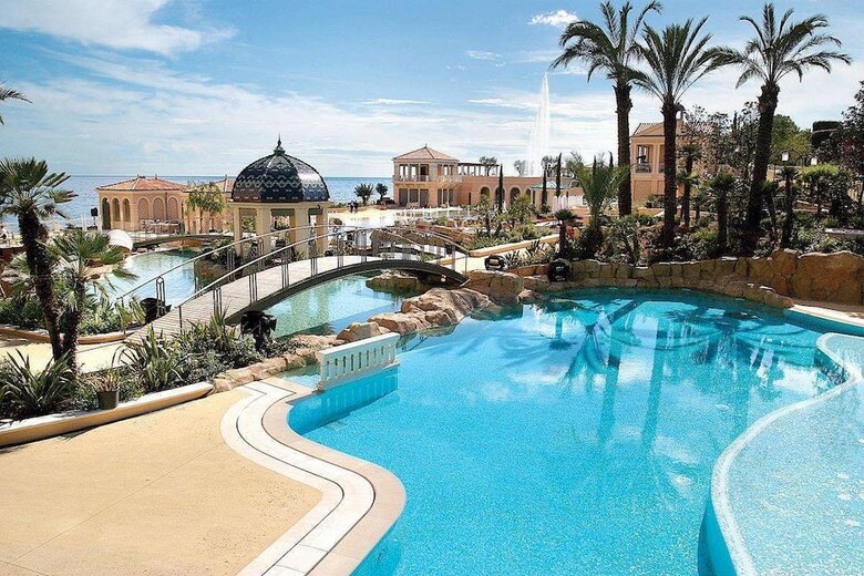 Monte-carlo Bay Hotel & Resort