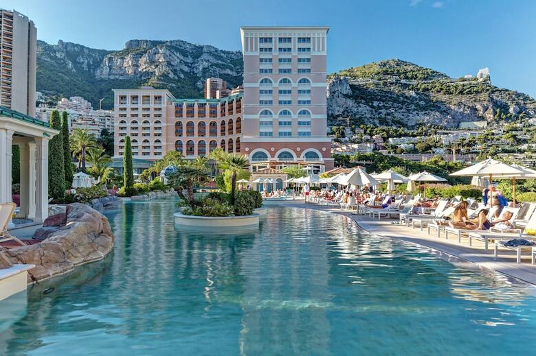 Monte-carlo Bay Hotel & Resort