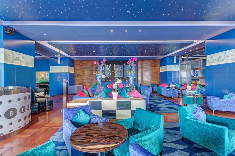 Monte-carlo Bay Hotel & Resort