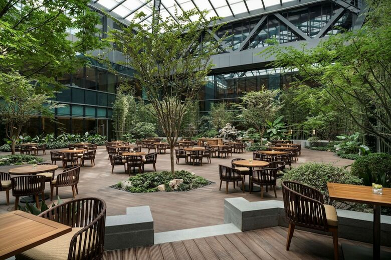 Hotel Hyatt Regency Shanghai, Wujiaochang