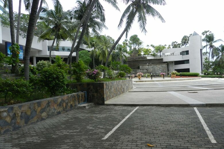 Alex Group Jomtien Plaza Condotel