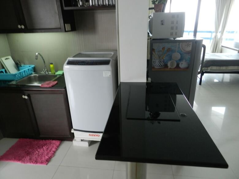 Alex Group Jomtien Plaza Condotel