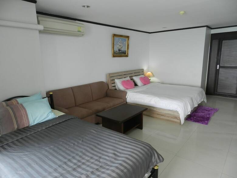 Alex Group Jomtien Plaza Condotel