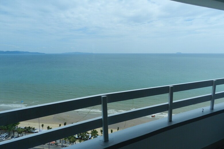 Alex Group Jomtien Plaza Condotel