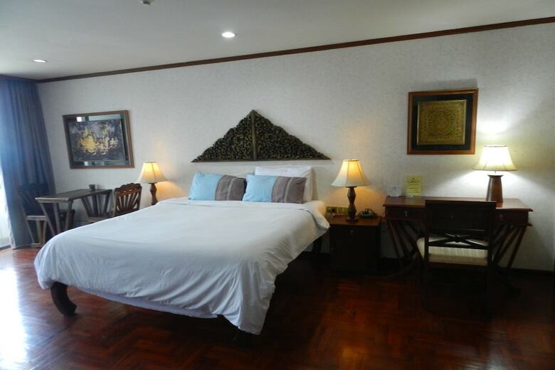 Alex Group Jomtien Plaza Condotel