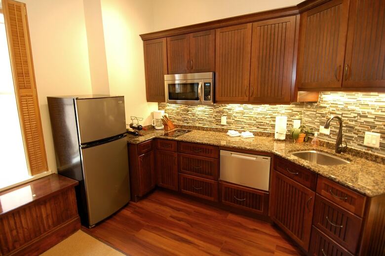 Hotel Independence Square Lodge By Frias