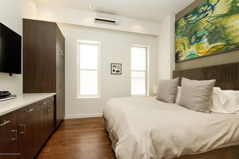 Hotel Independence Square Lodge By Frias