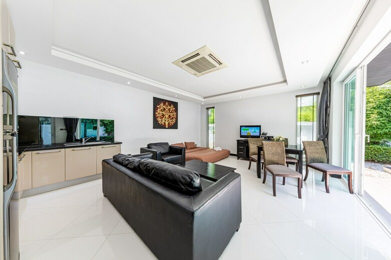 Hollywood Pool Villa Jomtien Pattaya