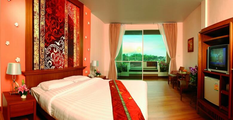 Hotel Fuengfah Riverside Garden Resort