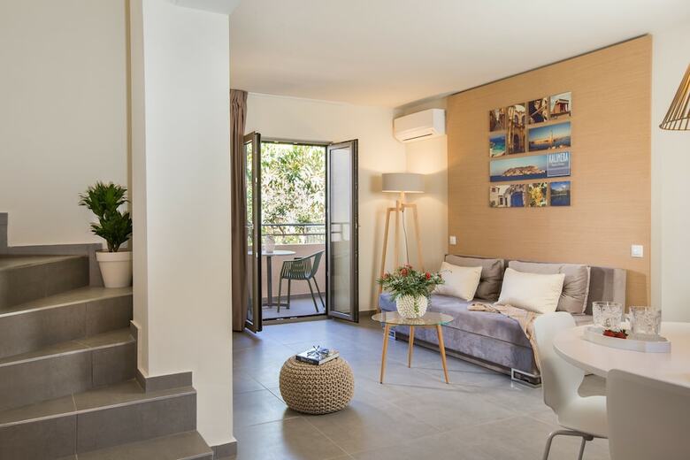 Aparthotel Sundance Apartments And Suites