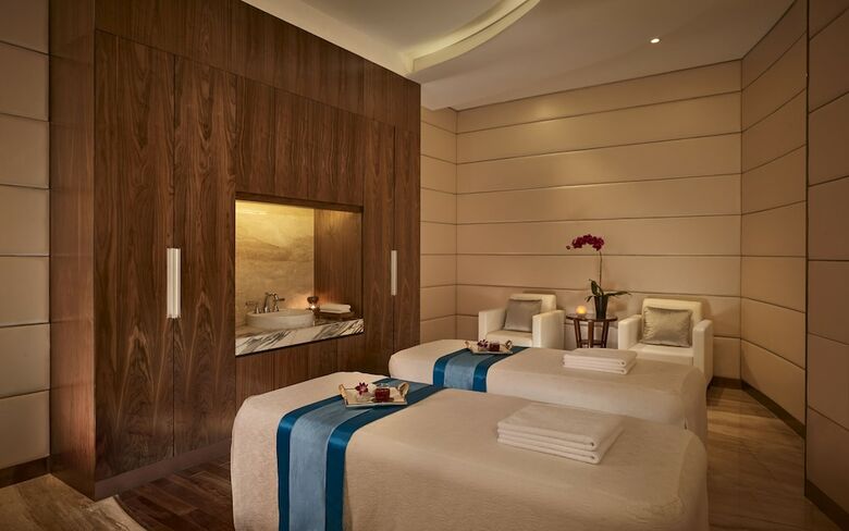 Aparthotel The Reverie Saigon Residential Suites