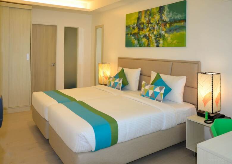 Lime Hotel Boracay