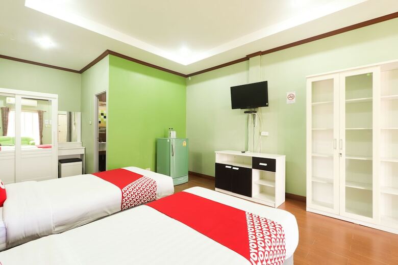 Hotel Oyo 359 Golden Nakara Place