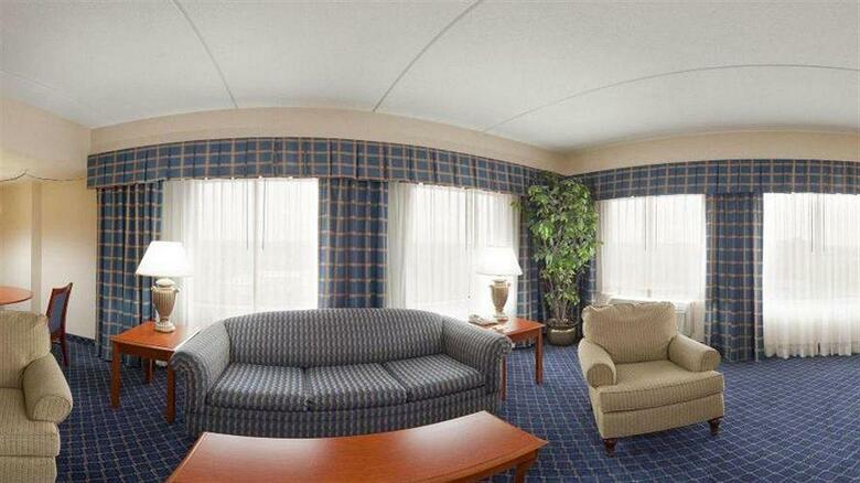 Hotel Holiday Inn Charlotte University Executive Park