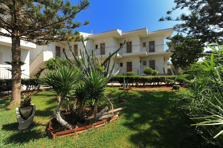 Oasis Beach Hotel Adults Only