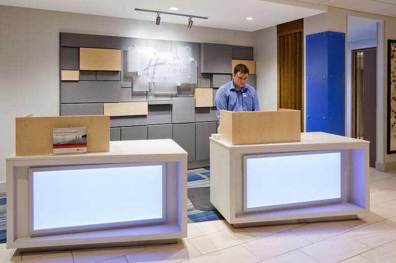 Hotel Holiday Inn Express & Suites Des Moines Downtown