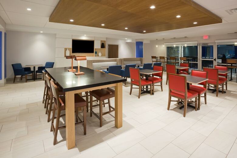 Hotel Holiday Inn Express & Suites Des Moines Downtown