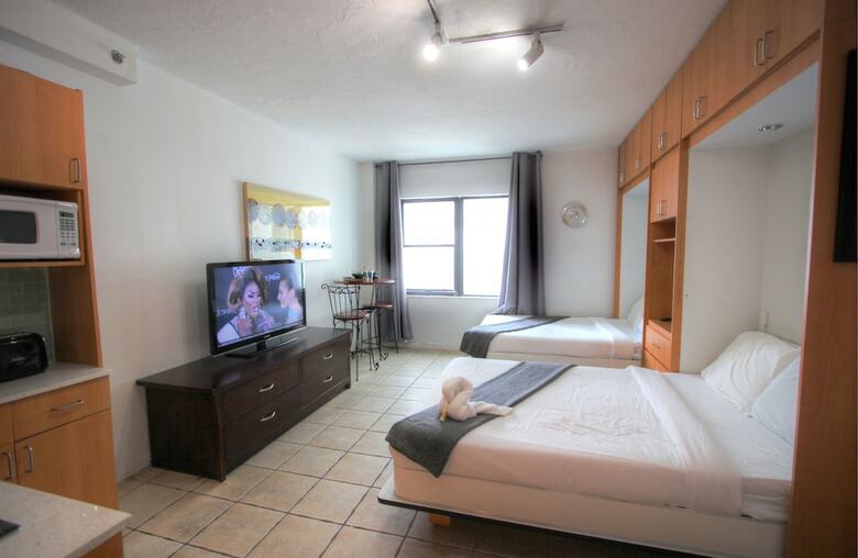 Private Apartments At The Casablanca