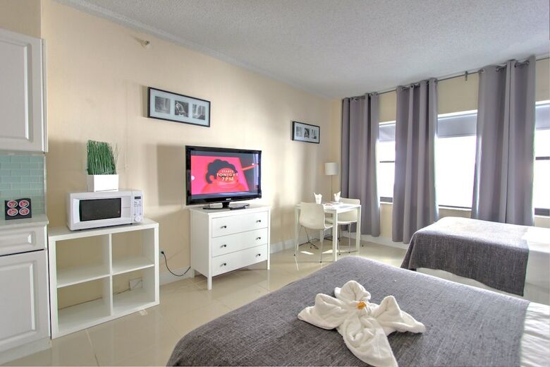Private Apartments At The Casablanca