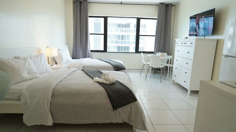 Private Apartments At The Casablanca