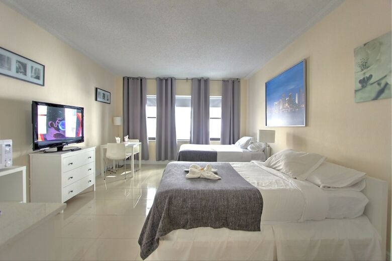 Private Apartments At The Casablanca