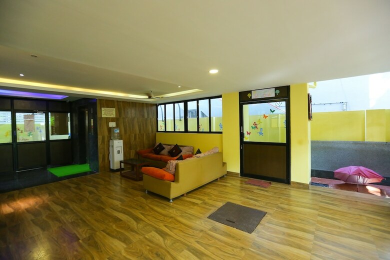 Hotel Season 4 Residences -  Thiruvanmiyur