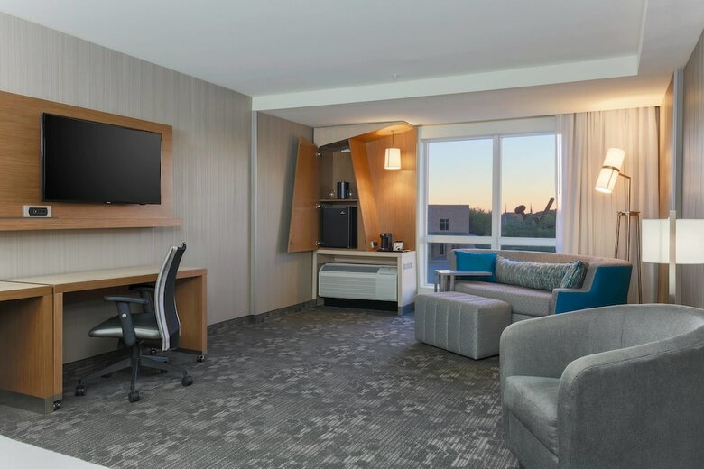Hotel Courtyard By Marriott Dallas Midlothian-midlothian Conf Ctr