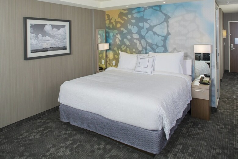 Hotel Courtyard By Marriott Dallas Midlothian-midlothian Conf Ctr