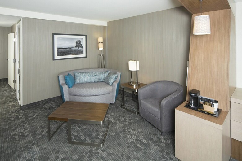 Hotel Courtyard By Marriott Dallas Midlothian-midlothian Conf Ctr