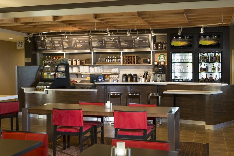 Hotel Courtyard By Marriott Dallas Midlothian-midlothian Conf Ctr