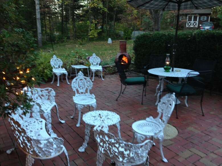The Ebenezer House Bed & Breakfast