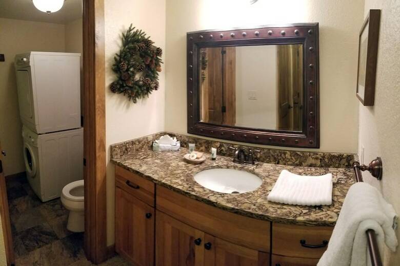 Park Place #c104 By Peak Property Management
