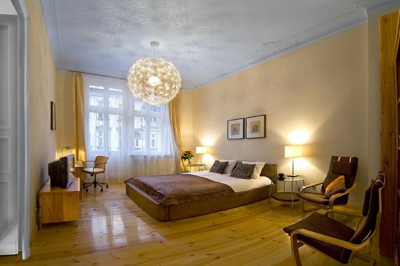 Apartamenty Pomara?czarnia