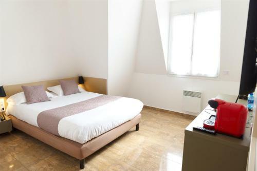 Hotel H�tel Le Saint Germain