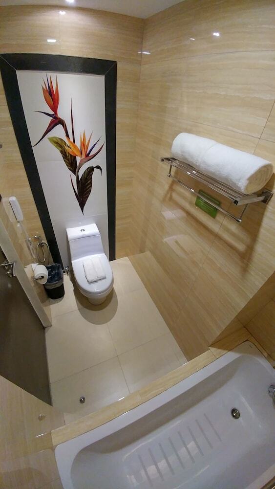 Hotel Boracay Haven Suites