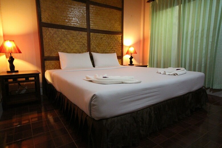 Hostal Lanta Sabai Hotel & Bungalows