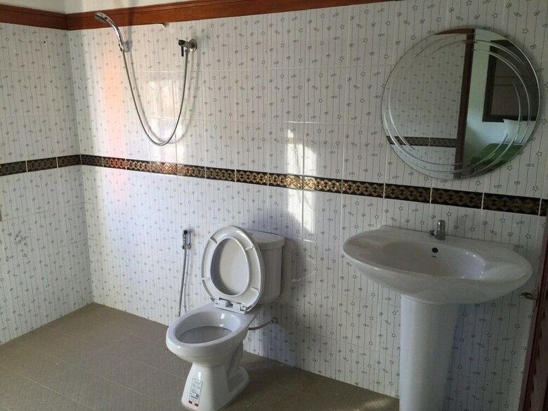 Hostal Lanta Sabai Hotel & Bungalows