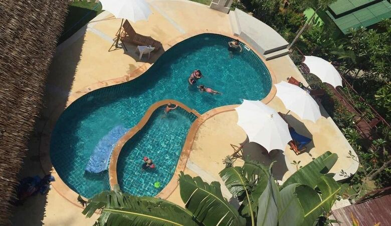 Hostal Lanta Sabai Hotel & Bungalows
