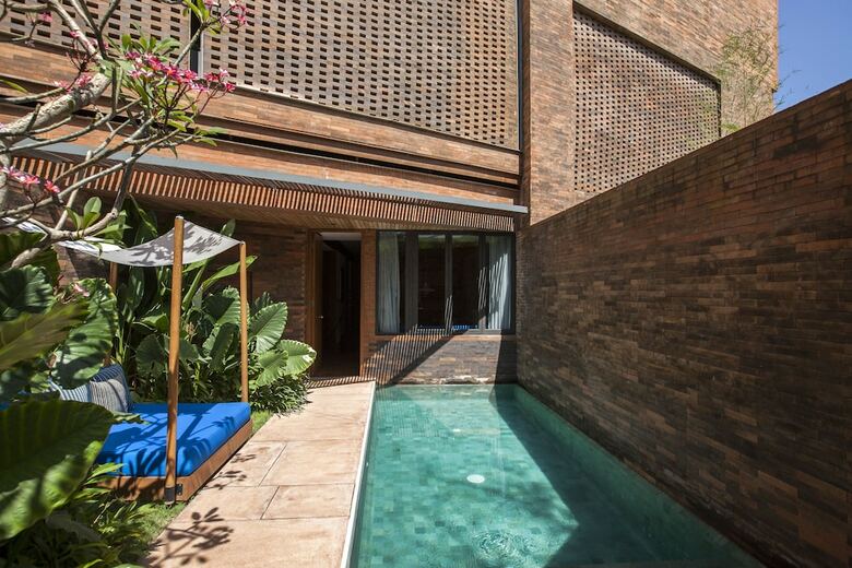 Hotel Katamama Suites At Desa Potato Head