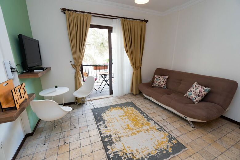 The Suite Apart Hotel Kalei�i