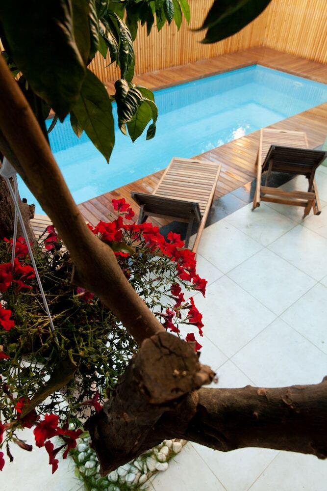 The Suite Apart Hotel Kalei�i