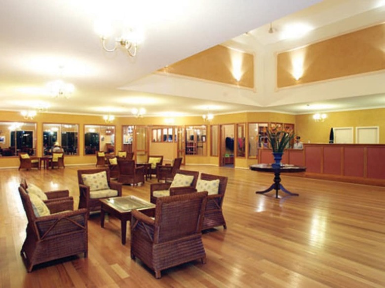 Hotel Tidal Waters Resort